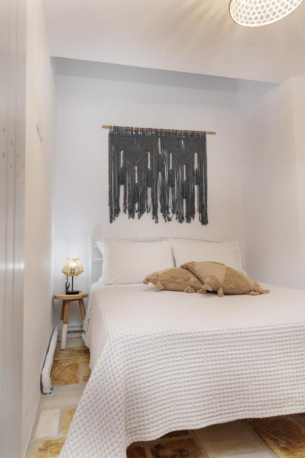 Serenity Village Apartment Aperathos