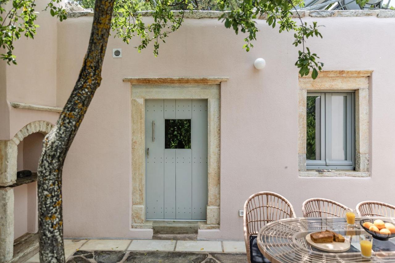 Serenity Village * Aperathos