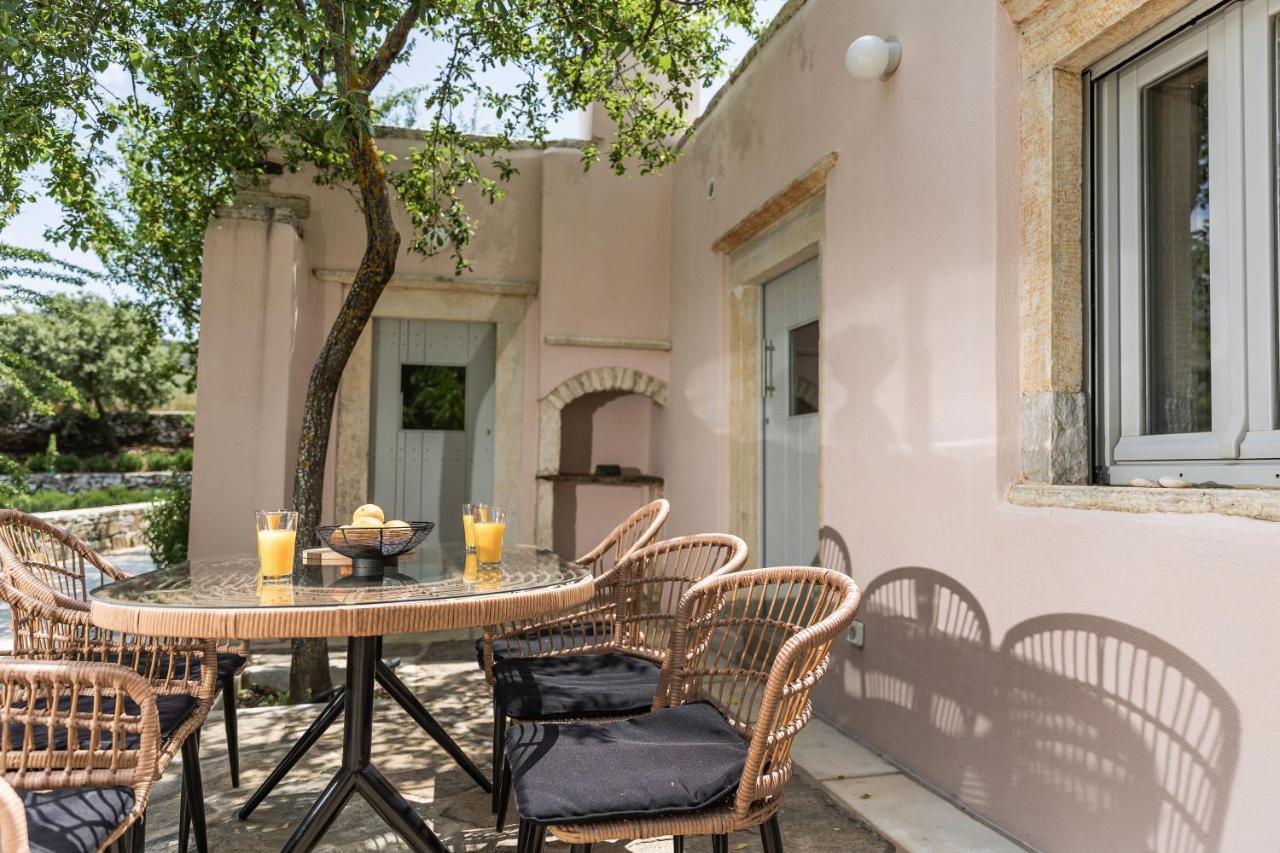 Serenity Village Aperathos