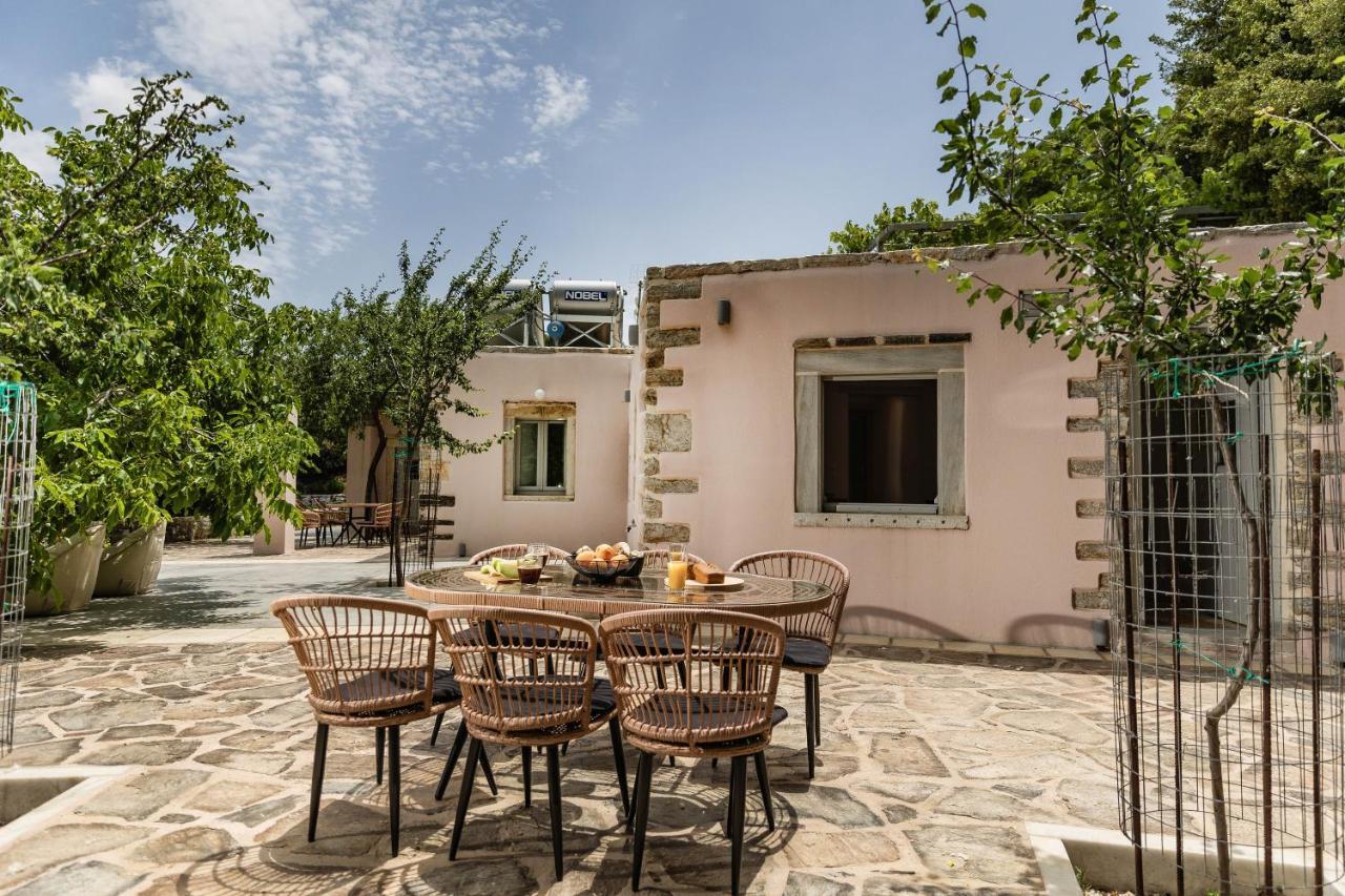 Apartment Serenity Village Aperathos